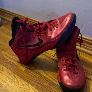 Nike Hyperdunk Red and Black Athletic Shoes